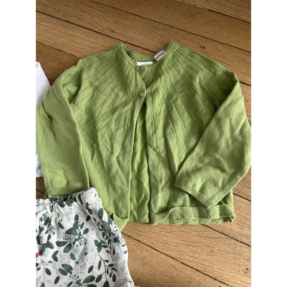 Lot Of Zara Baby Girl Bundle 3 pieces - 2 Cardigans/1 Short Size 18-24 & 2-3
